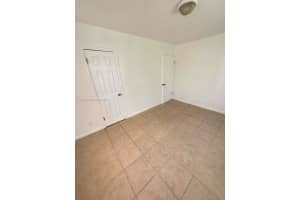 6720 Nw 6th Ct 6720, Miami