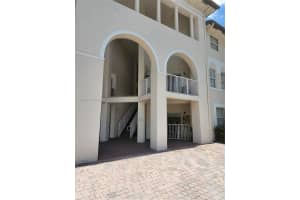 11501 Nw 89th St 213, Doral