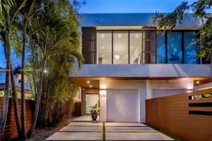 3222 Matilda St 3222, Miami