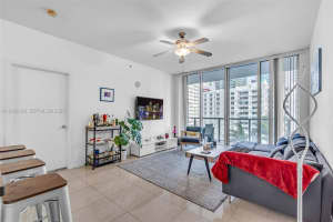 1111 Sw 1st Ave 1217-n, Miami