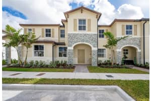 2747 Se 26th Rd 2747, Homestead