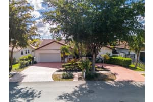 13220 Sw 5th St, Miami