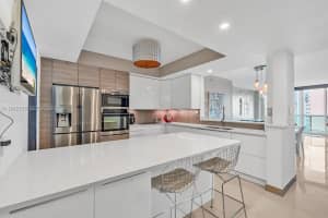 3340 Ne 190th St 1408, Aventura