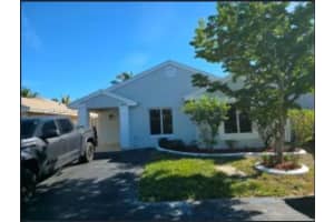 3832 Nw 107th Way, Sunrise