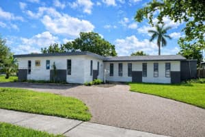 2450 Nw 85th Ave, Sunrise