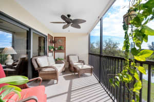 2200 S Cypress Bend Dr 406, Pompano Beach