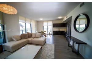 2960 Ne 207th St 610, Aventura