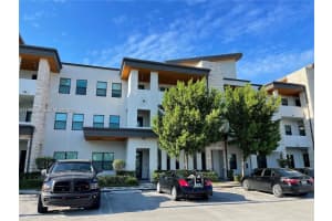 7809 Nw 104th Ave 35, Doral