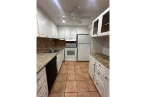 16901 Ne 13th Ave 103, Miami