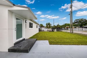 2951 Nw 47th St, Miami