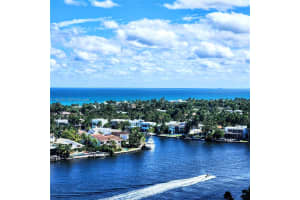 20505 E Country Club Dr 1635, Aventura