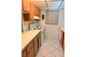 1850 N Congress Ave 409, West Palm Beach