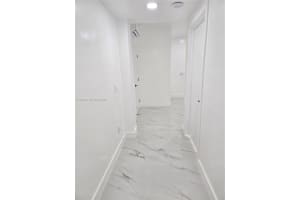 987 Ne 145 B, North Miami