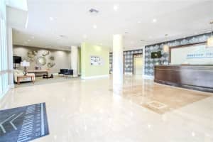 7441 Wayne Ave 2h, Miami Beach