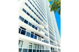 20505 E Country Club Dr 135, Aventura