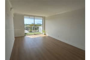 2020 Ne 135th St 607, North Miami