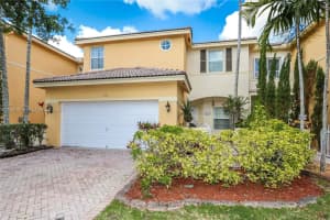 5542 Nw 112th Ct, Doral