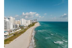 5445 Collins Ave M9 M10 M11 M12, Miami Beach