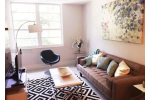 100 Lincoln Rd 426, Miami Beach