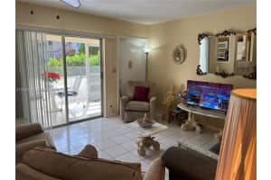 5300 Washington St G123, Hollywood