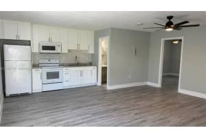 220 Nw 12th St 1, Pompano Beach 220 Nw 12th St 1, Pompano Beach