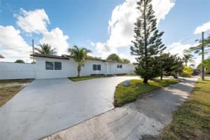 17201 Nw 42nd Ave, Miami Gardens