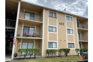 400 Palm Cir W 104, Pembroke Pines