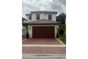 9044 Sw 39th St 9044, Miramar