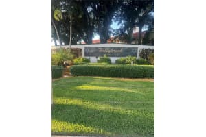 8900 Washington Blvd 402, Pembroke Pines