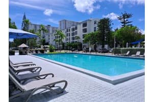 17570 Atlantic Blvd 104, Sunny Isles Beach