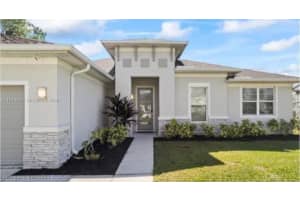 1810 Nw Calmar 1810, Palm Bay