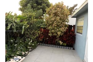 11956 Sw 209th St 0, Miami