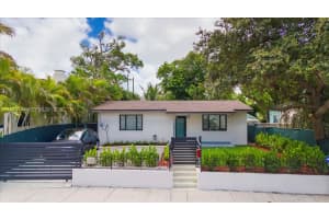 70 Nw 47th Ter, Miami