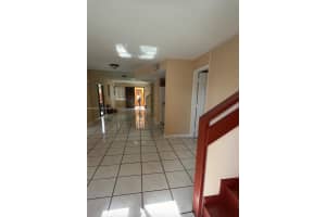 5344 W 23rd Ave 8-1, Hialeah