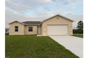 1926 Zombar Ct, Lehigh Acres