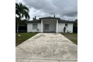 11896 Sw 224th St, Miami