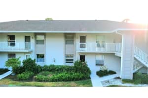 1448 Churchill Cir 103, Naples