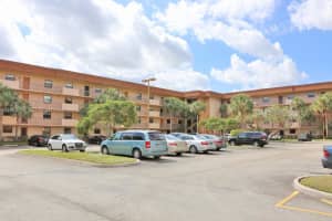 4940 E Sabal Palm Blvd 203, Tamarac