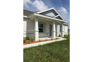 2240 Sw Lawrence St, Port Saint Lucie