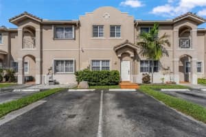 16618 Nw 71st Ave, Miami Lakes