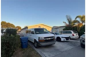 19800 Sw 180th Ave 117, Miami