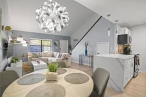 4880 Sw 64th Way 4880, Davie