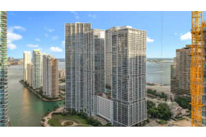 475 Brickell Ave 4215, Miami