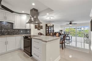 329 Se 3rd St 405p, Hallandale Beach