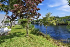 52 Ne 204th St 6, Miami Gardens