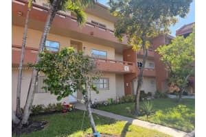 8818 W Mcnab Rd 206, Tamarac