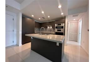 7751 Nw 107th Ave 419, Doral