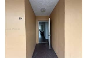 4320 Washington St 214, Hollywood