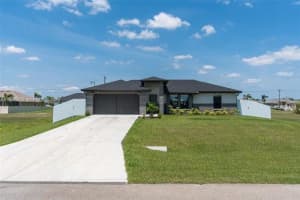 1302 Ne 2nd Place, Cape Coral