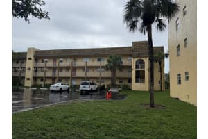 8305 Sunrise Lakes Blvd 312, Sunrise